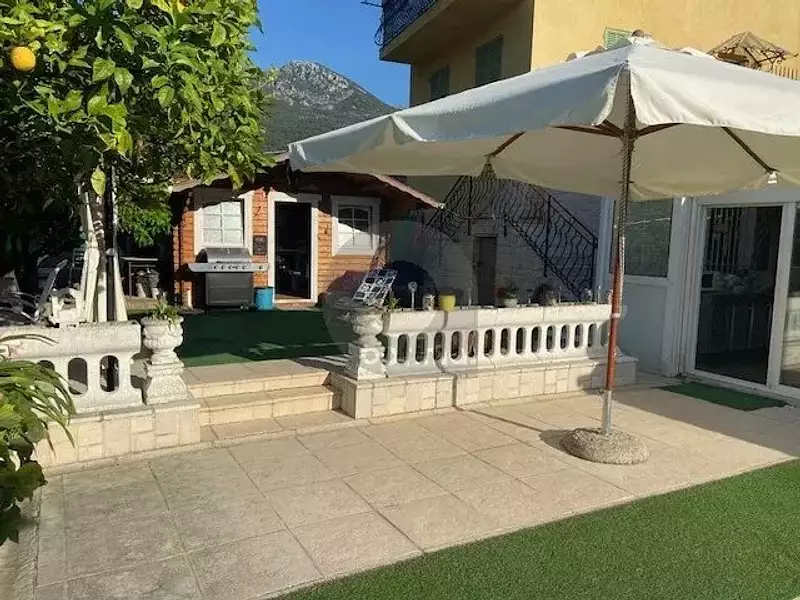 Maison, 116 m²