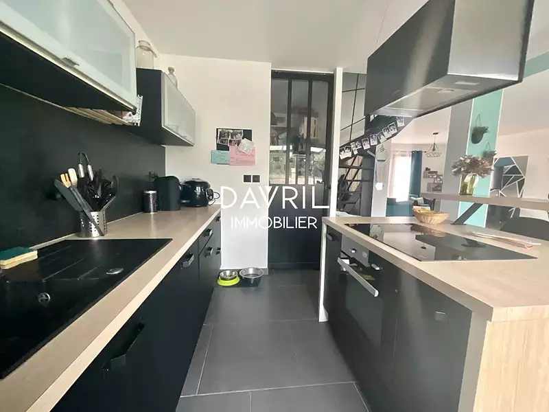 Maison, 144 m²