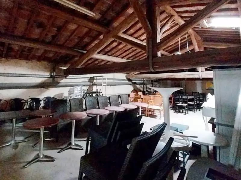 Maison, 580 m²