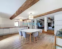 Maison, 225 m²