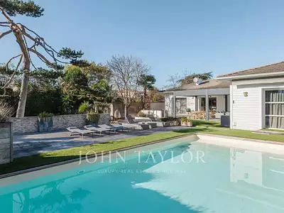 Maison, 300 m²