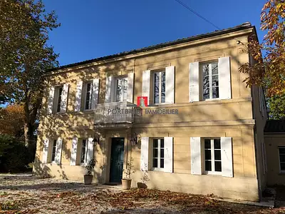 Maison, 275 m²