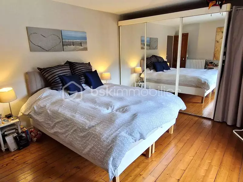 Maison, 210 m²
