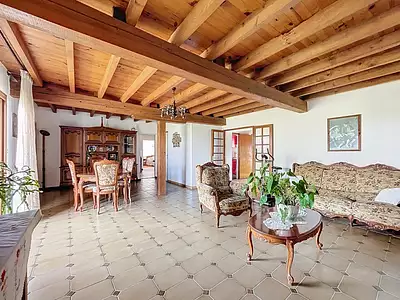 Maison, 222 m²