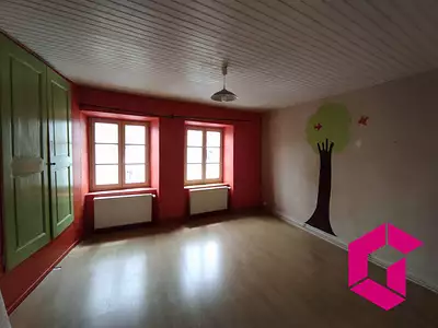 Maison, 240 m²