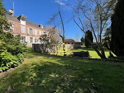 Maison, 255 m²