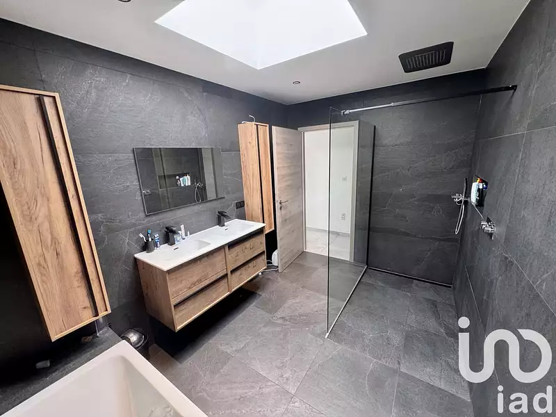 Maison, 124 m²