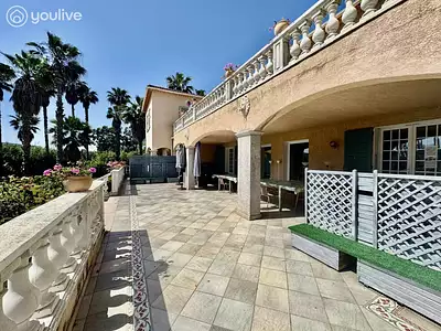 Maison, 484,84 m²