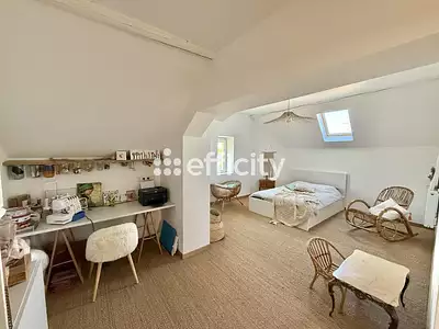 Maison, 190 m²