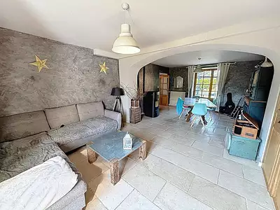 Maison, 179 m²