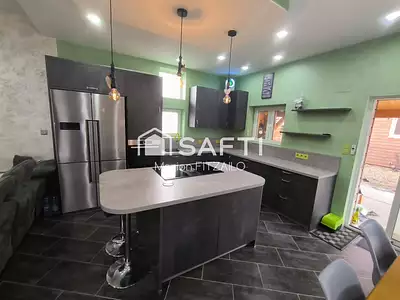 Maison, 162 m²