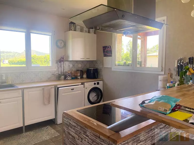 Maison, 101 m²