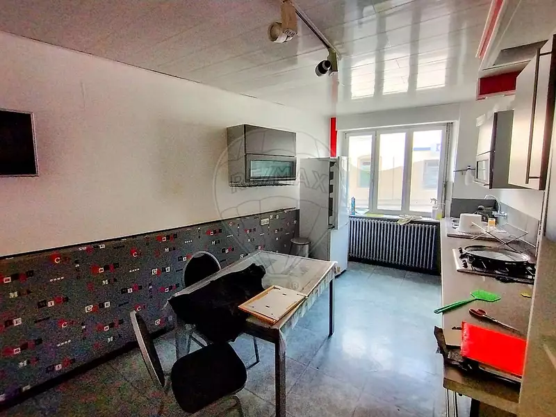 Immeuble, 286 m²