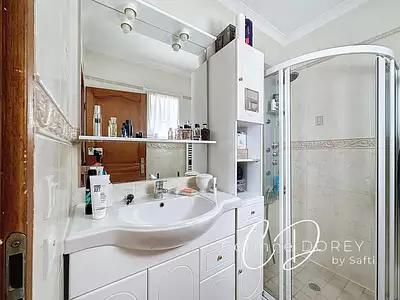 Maison, 166 m²