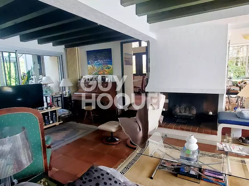Maison, 174 m²