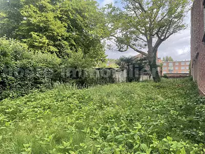Terrain, 710 m²