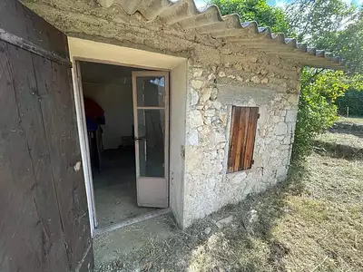 Terrain, 2 280 m²