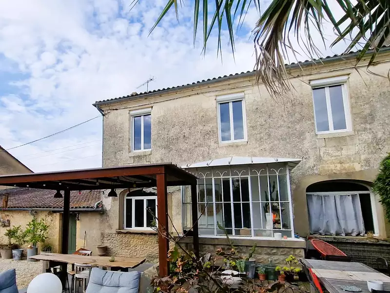 Maison, 200 m²