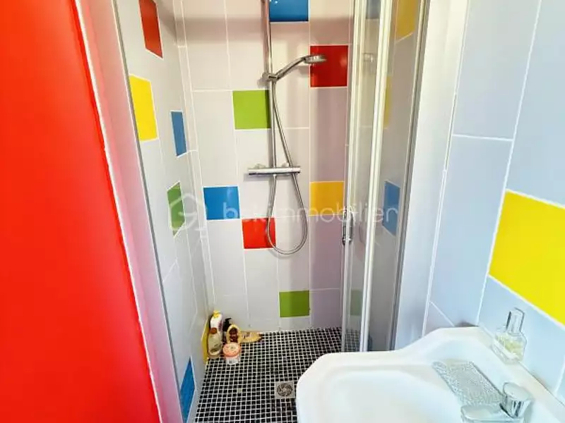 Maison, 190 m²