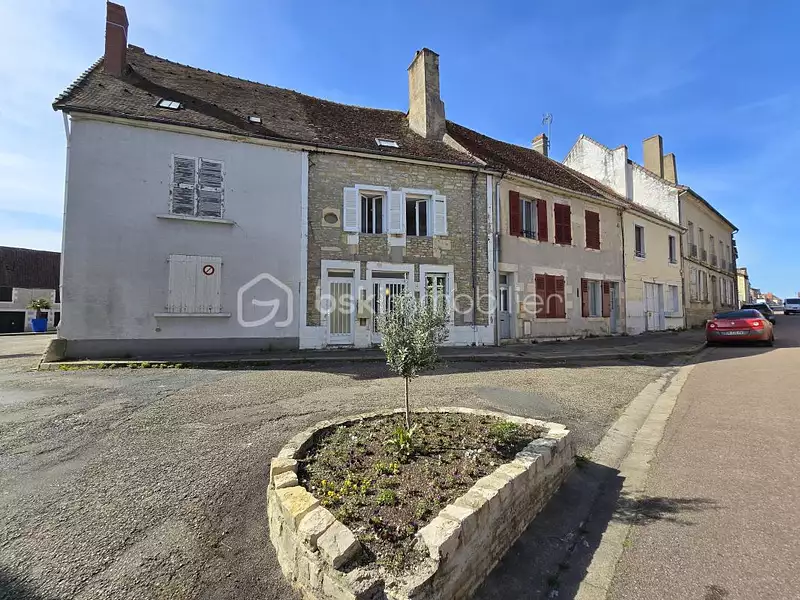 Immeuble, 85 m²