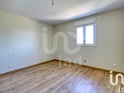 Maison, 260 m²