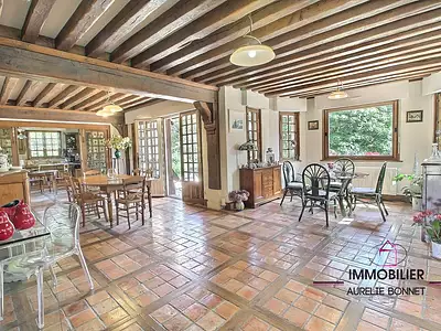 Maison, 268 m²
