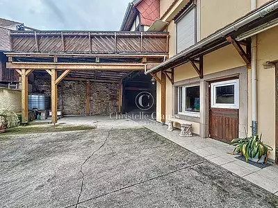 Maison, 256 m²