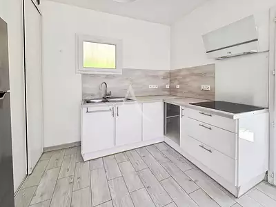 Maison, 180 m²
