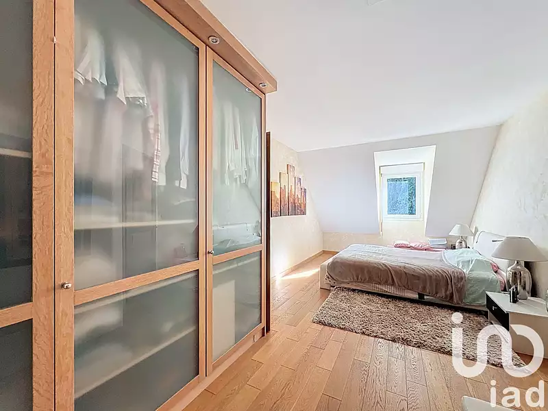 Maison, 227 m²