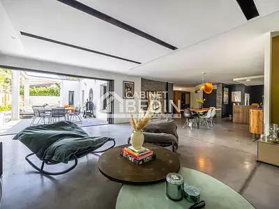 Maison, 184 m²