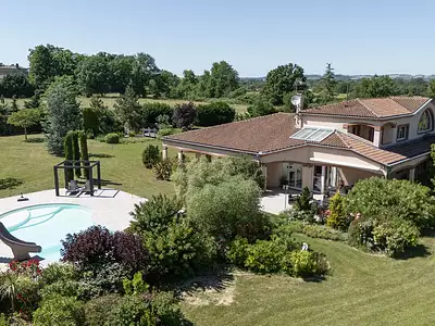 Maison, 397 m²