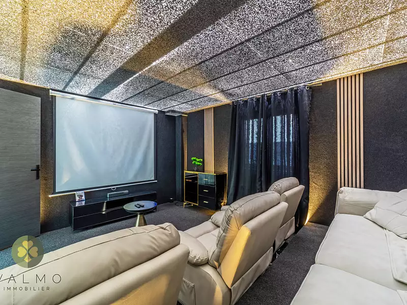 Maison, 315 m²