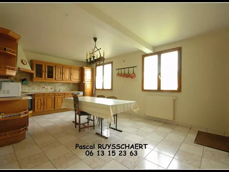 Maison, 200 m²