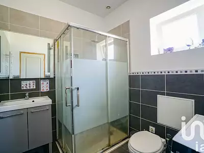 Maison, 77 m²
