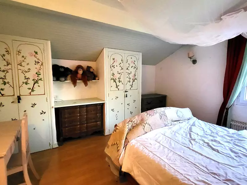 Maison, 215 m²