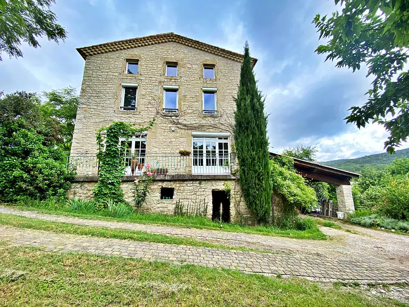 Maison, 376 m²