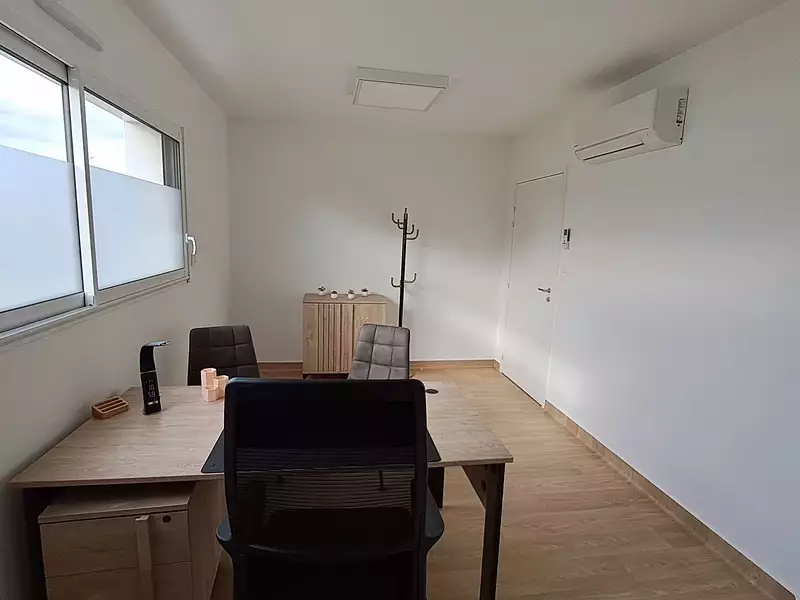 Divers, 15 m²