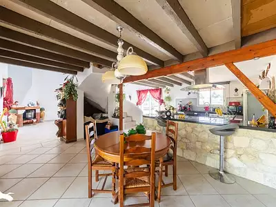 Maison, 182 m²