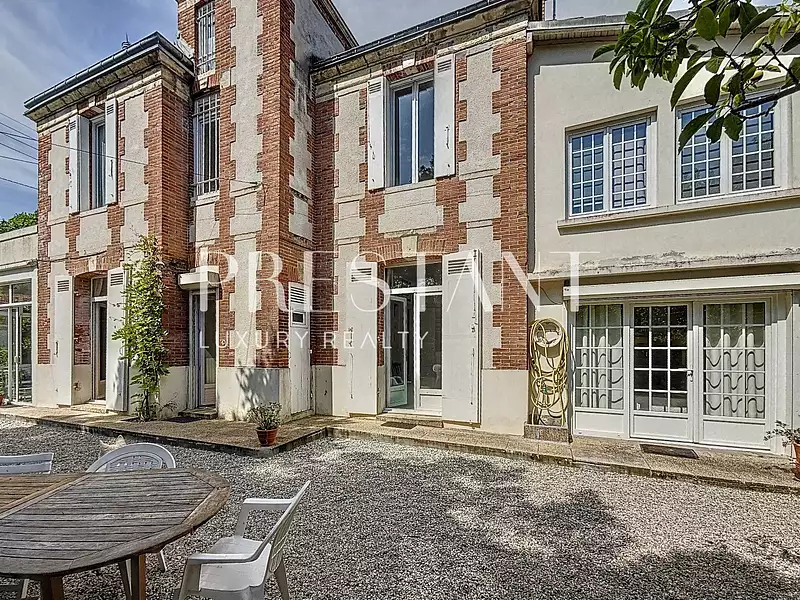 Maison, 204 m²