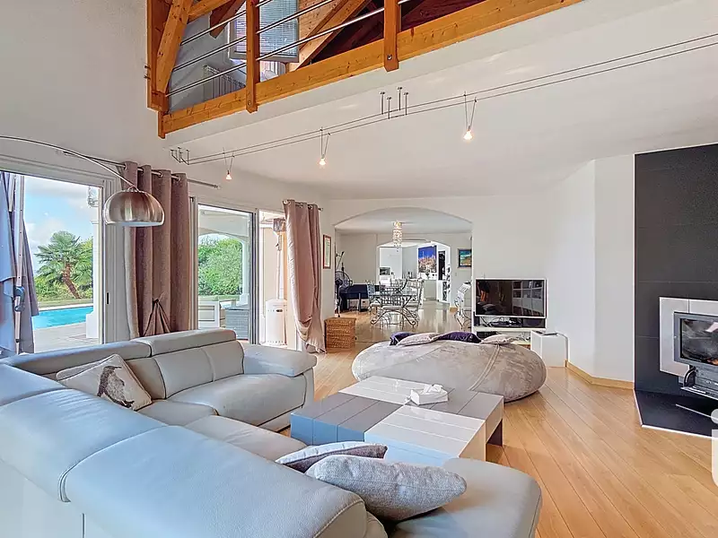 Maison, 199 m²