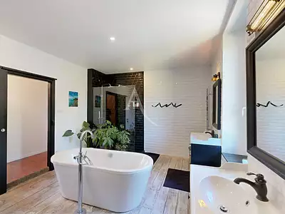 Maison, 405 m²
