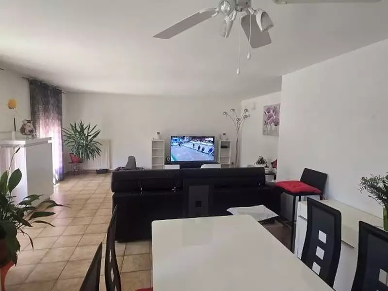 Maison, 106 m²