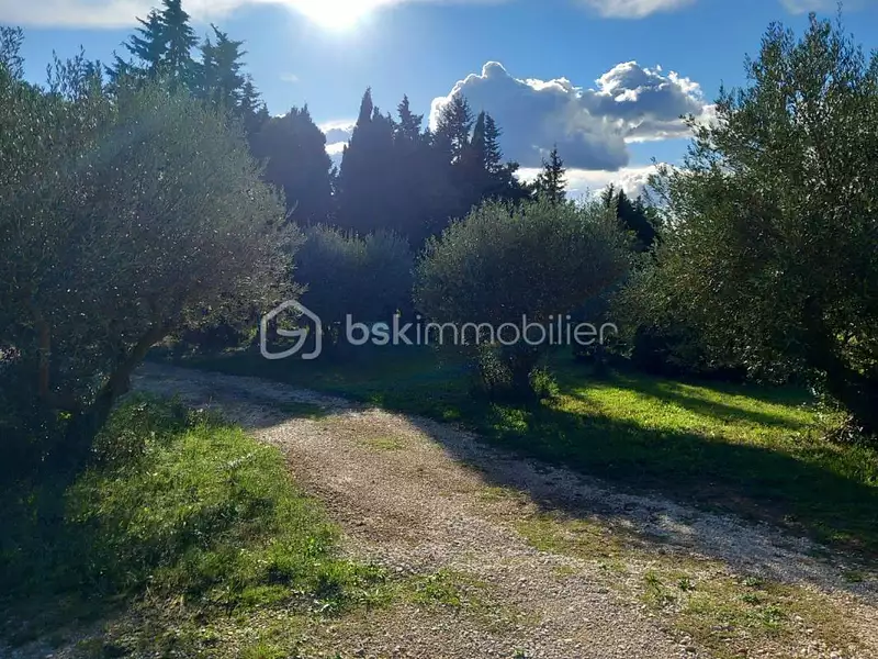Terrain, 2 376 m²