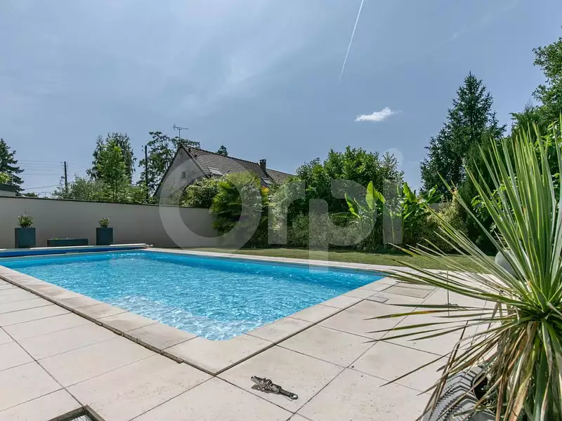 Maison, 195 m²