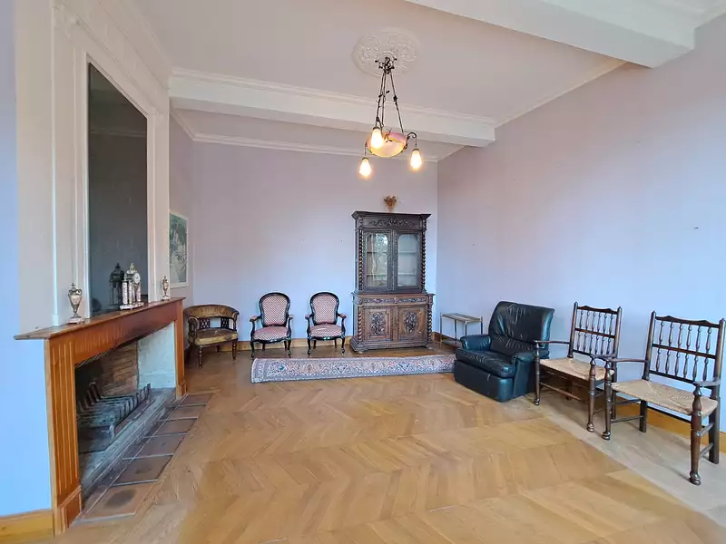 Maison, 570 m²