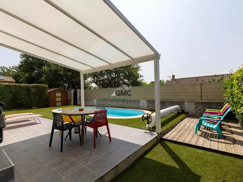 Maison, 92 m²