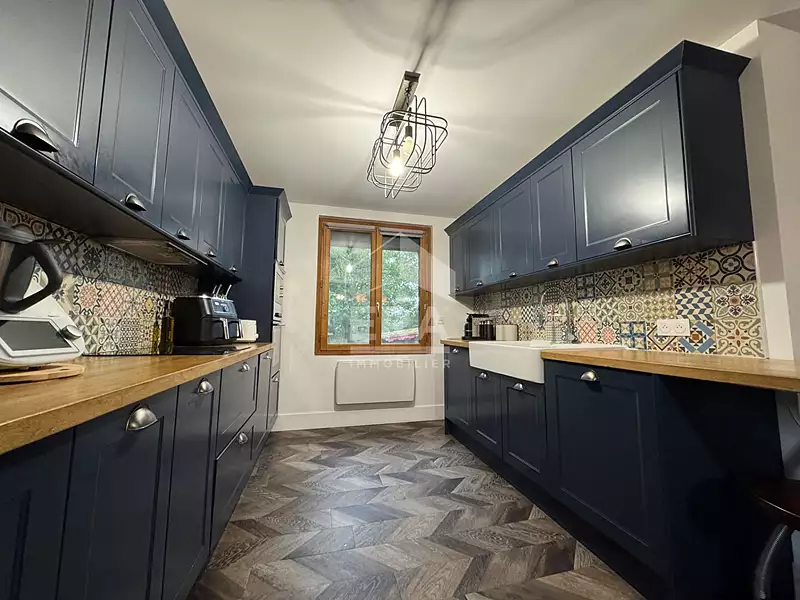 Maison, 170 m²