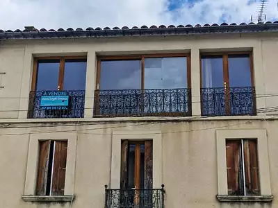 Immeuble, 280 m²