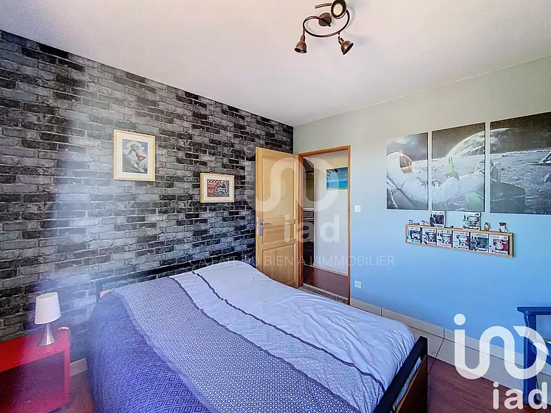 Maison, 242 m²