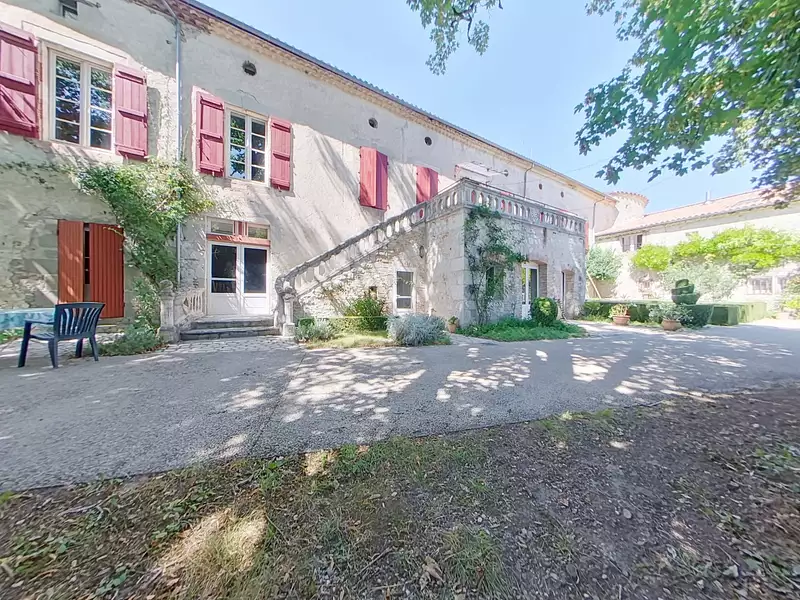 Maison, 392 m²